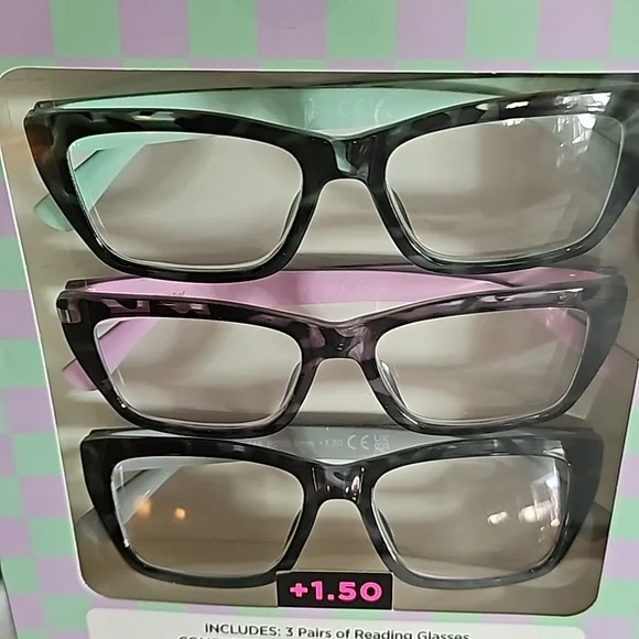 NWT BETSEY JOHNSON READING GLASSES + 150 ๐ - Picture 6 of 11